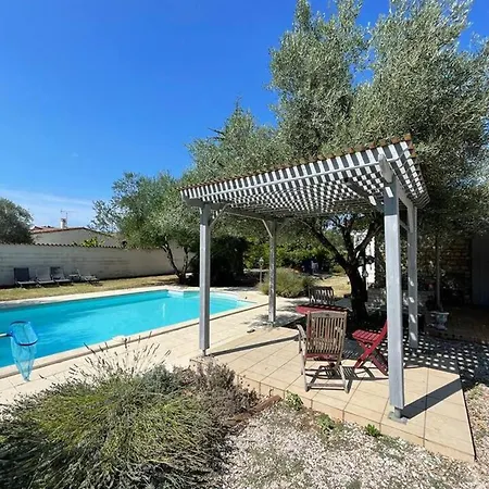 Spacieuse A Avec Piscine Privee *
