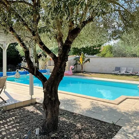 Βίλα Spacieuse A Avec Piscine Privee Saint-Sulpice-de-Royan